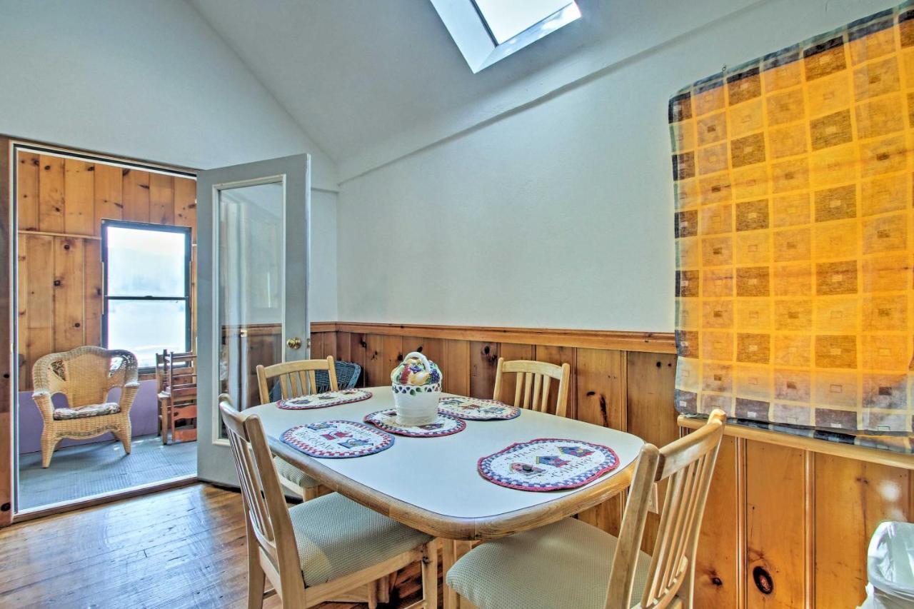 Lakefront Rumney Retreat With Shared Dock And Beach! Bagian luar foto