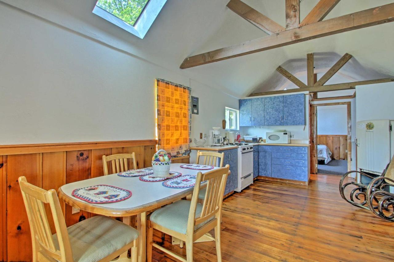 Lakefront Rumney Retreat With Shared Dock And Beach! Bagian luar foto